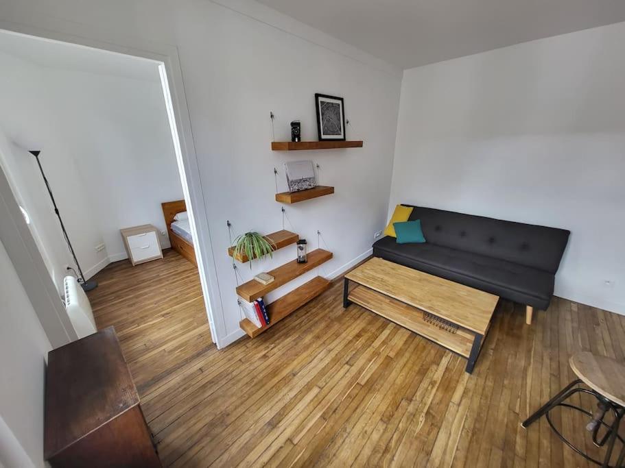 Porte De Clichy Apartment