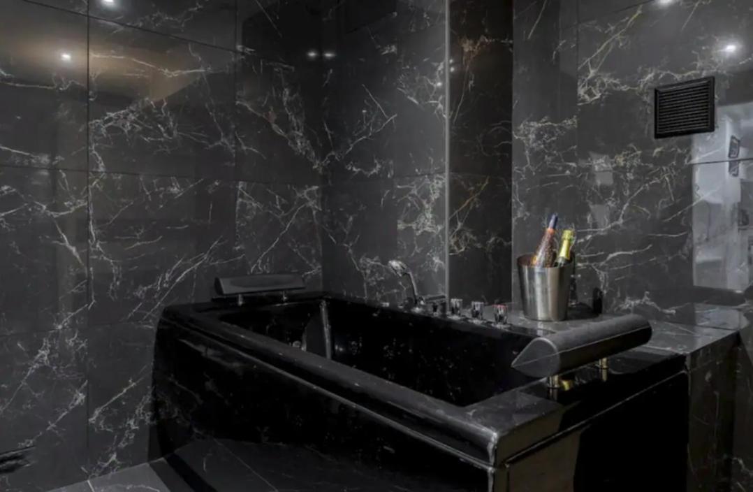 Magnifique Avec Sauna Et Jacuzzi