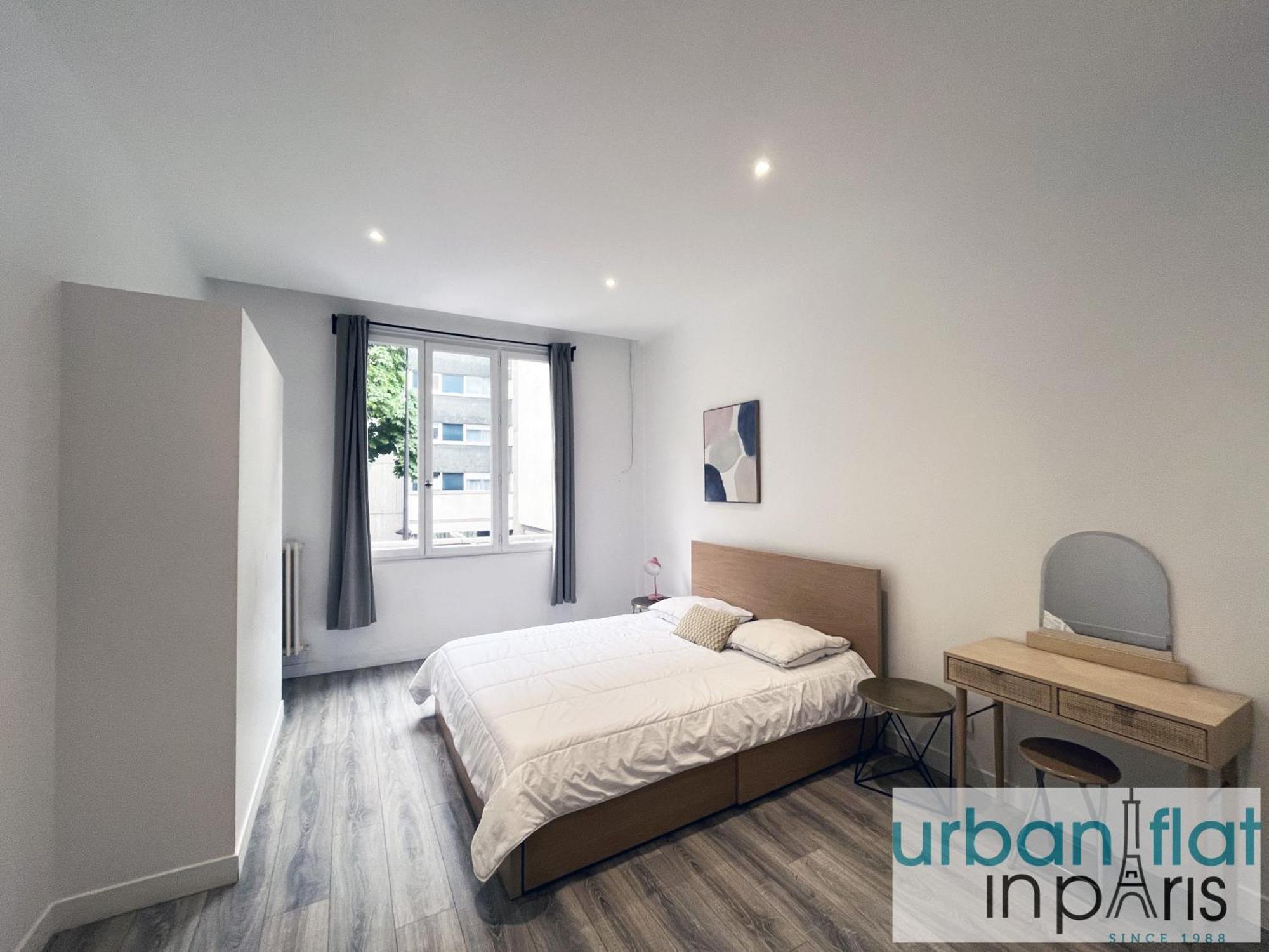 Urban Flat 186 - Spacious 3 Bedroom Flat In Apartment
