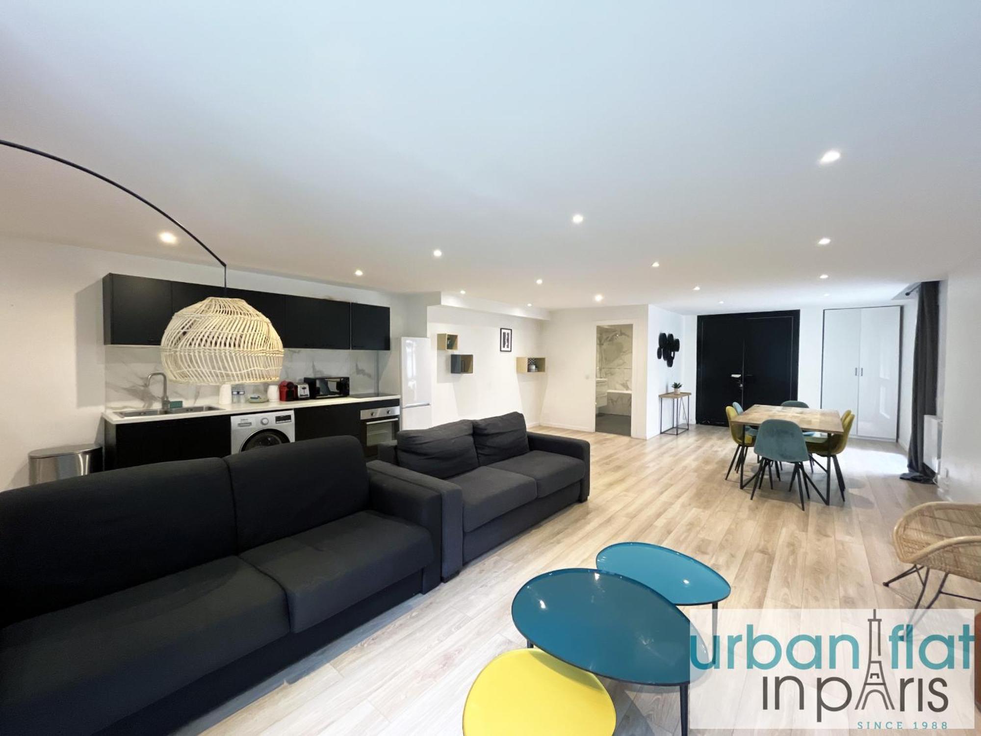 Urban Flat 182 - Spacious 4 Bedroom Flat In Paris