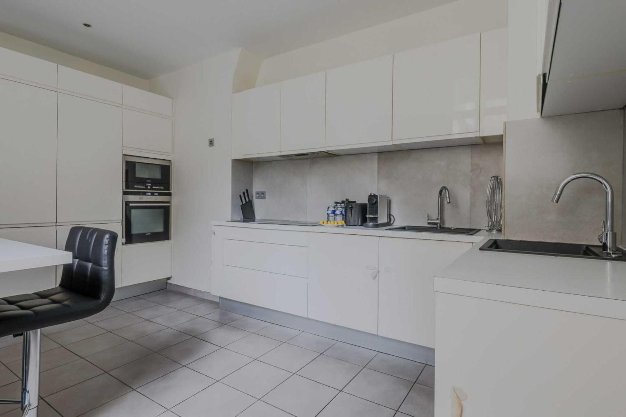 Spacious - 5br-12p - Trocadero Paris