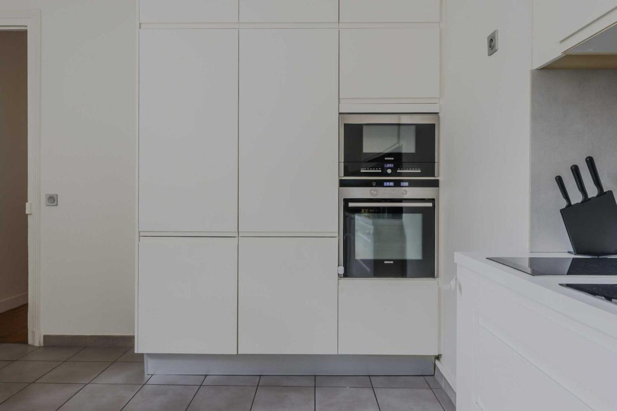 Spacious - 5br-12p - Trocadero Apartment
