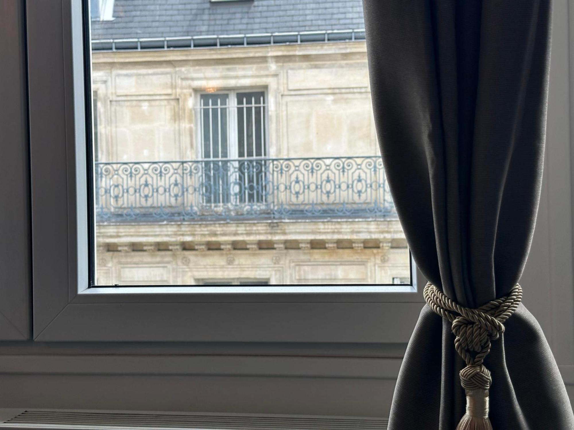 Brand New Near La Madeleine Apartment Paris