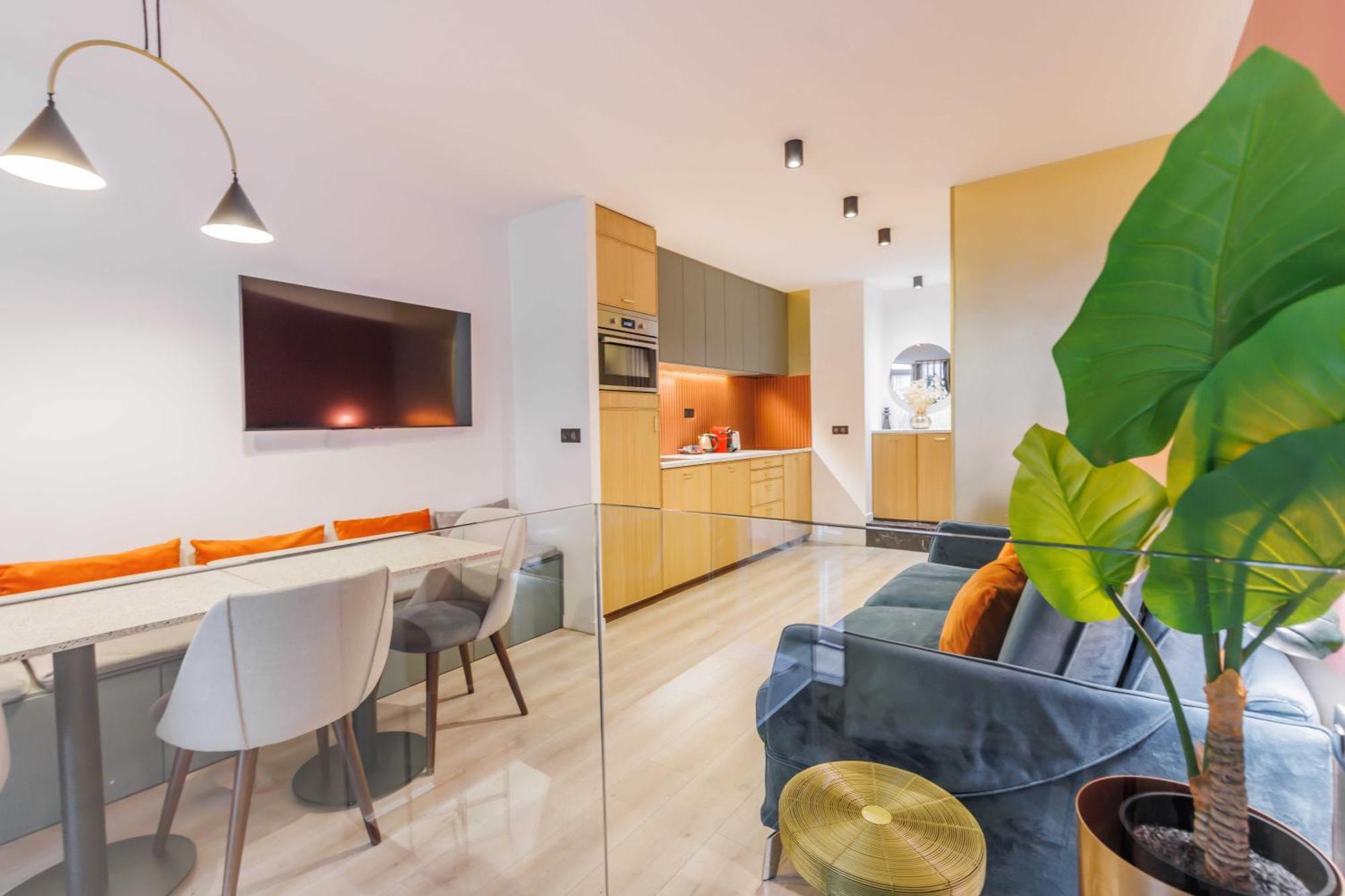 Charming Duplex Parisian T3 - Heart Of Saint-germain Apartment Paris
