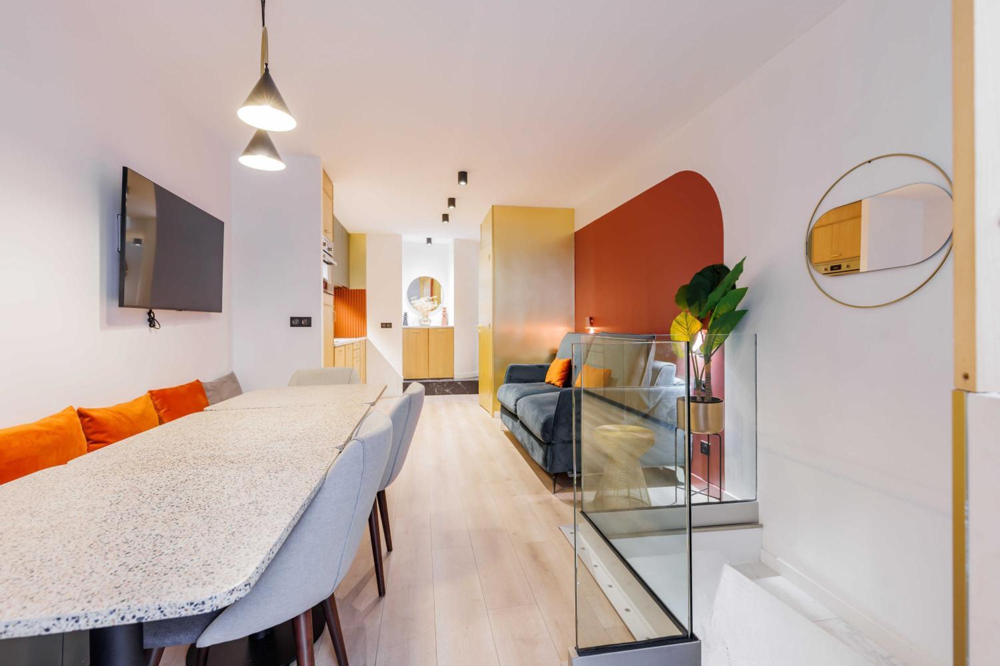 Charming Duplex Parisian T3 - Heart Of Saint-germain Apartment