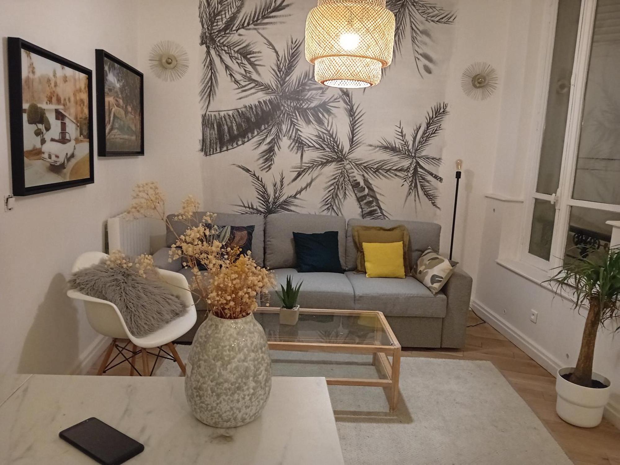 Appartement Center 6eme ,gare Montparnasse 1 Minute,5 Minute Eiffel Tour And Louvre Meusm Paris