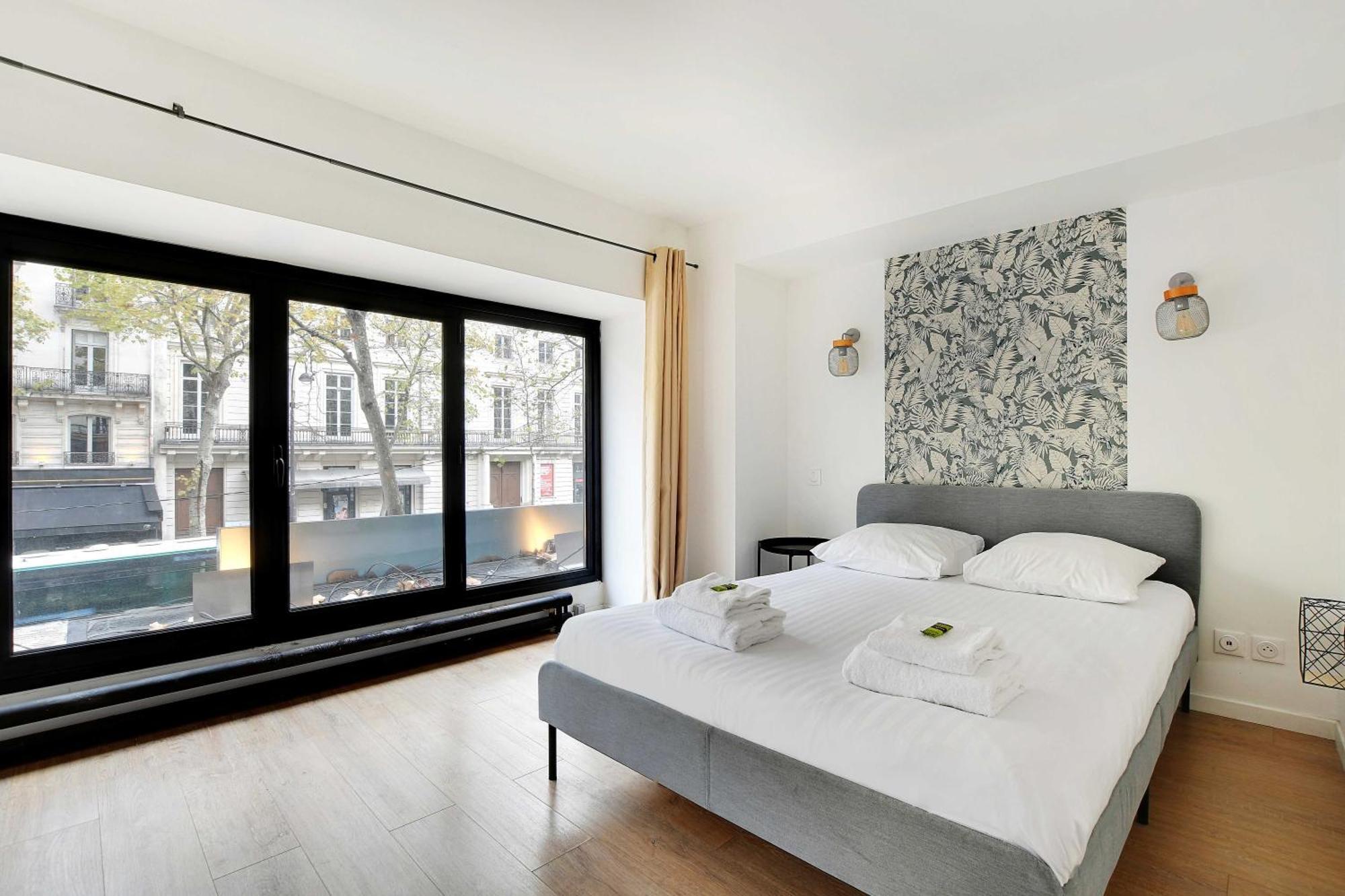 Apartment In The Heart Of Opera *