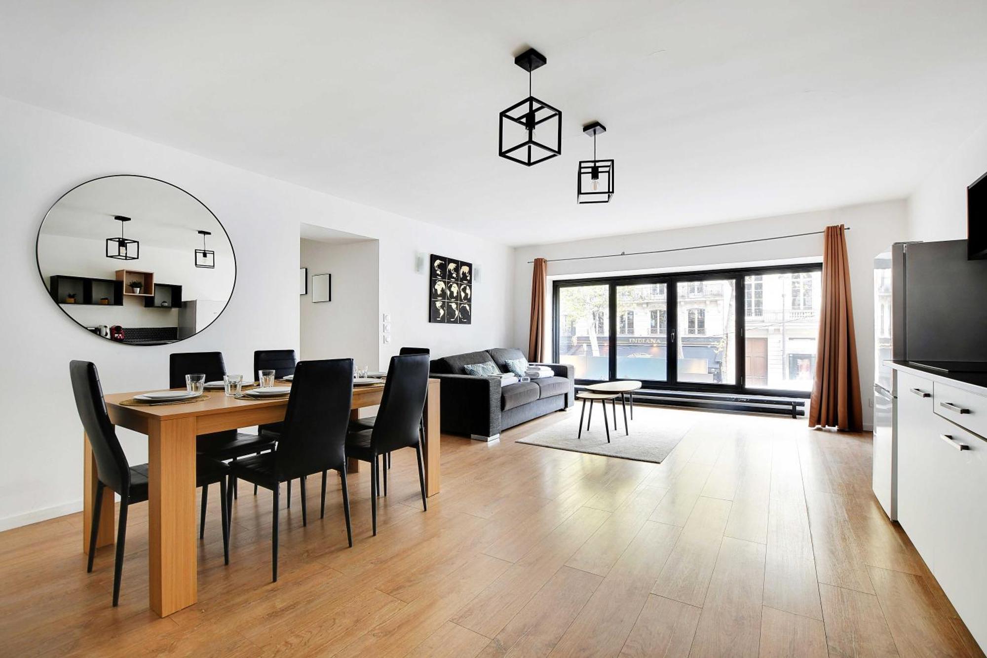 In The Heart Of Opera Apartment Paris