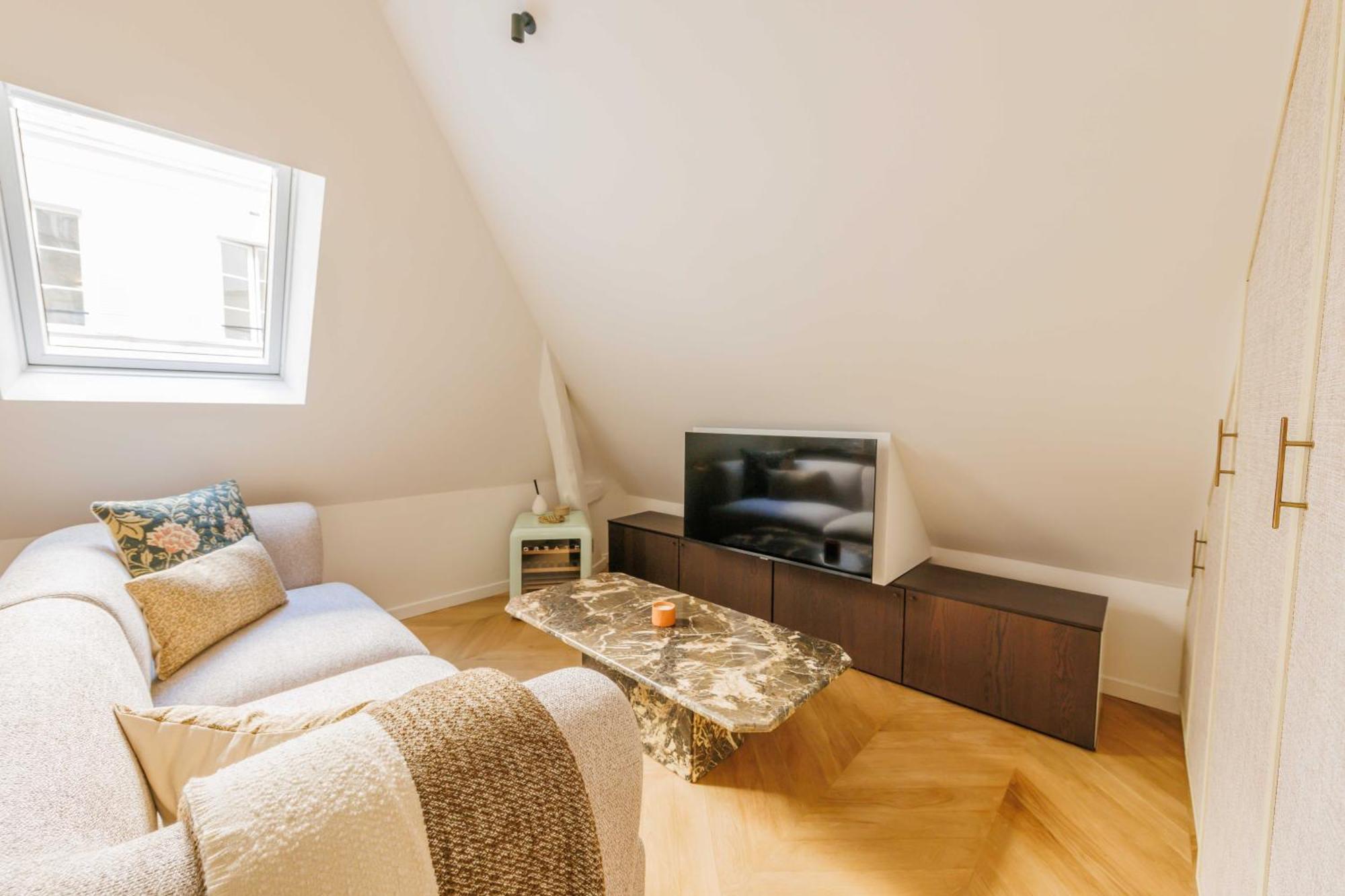 Classy St Honore - Louvre Appartement *