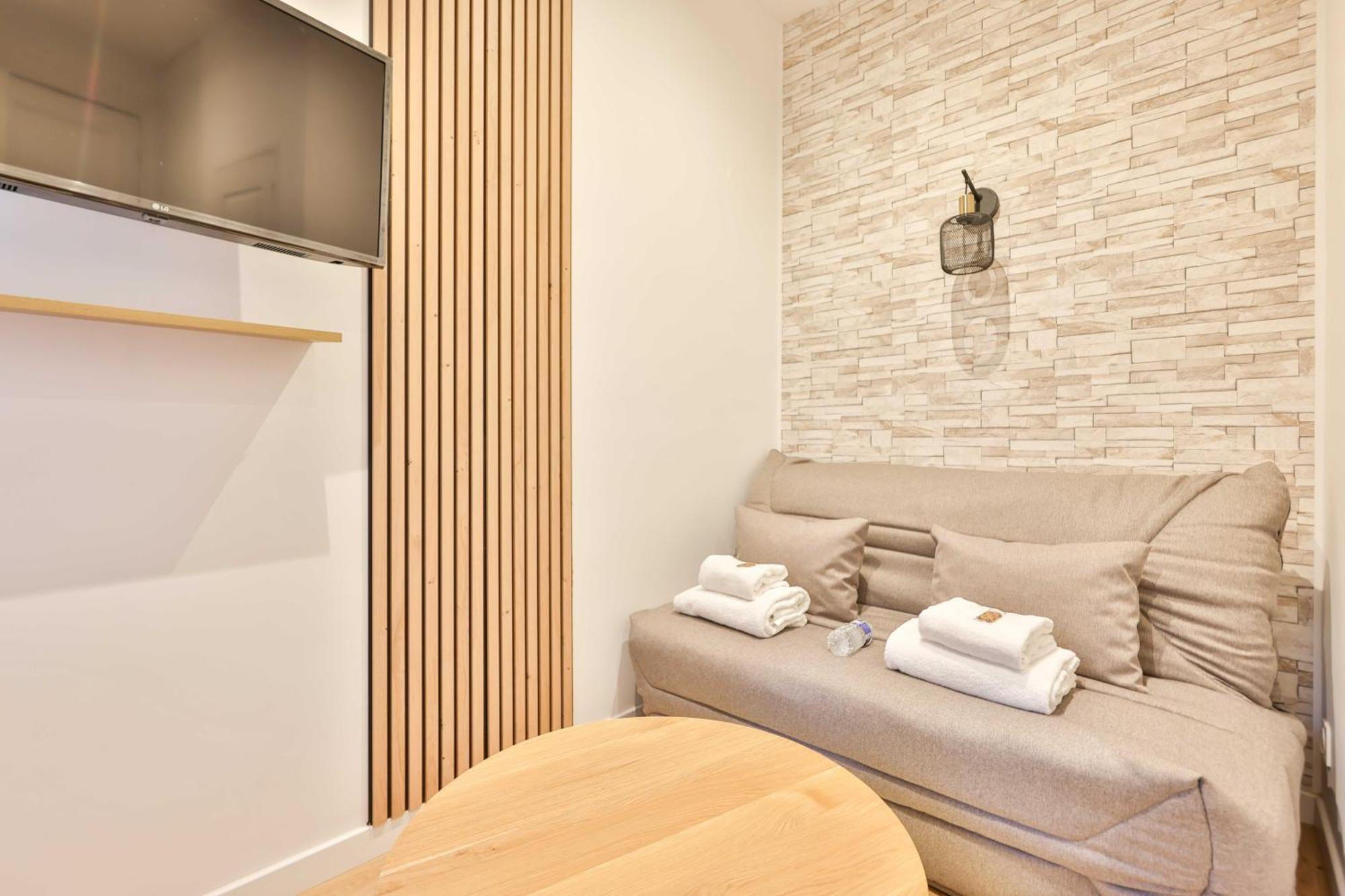 Cozy In The Heart Of The 9th Arrondissement Apartment *