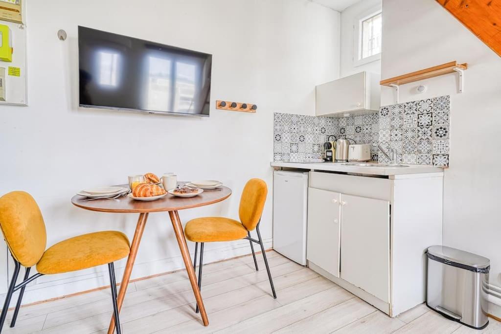 Apartment Proche Mairie Du 14e Arrondissement - Iv Paris