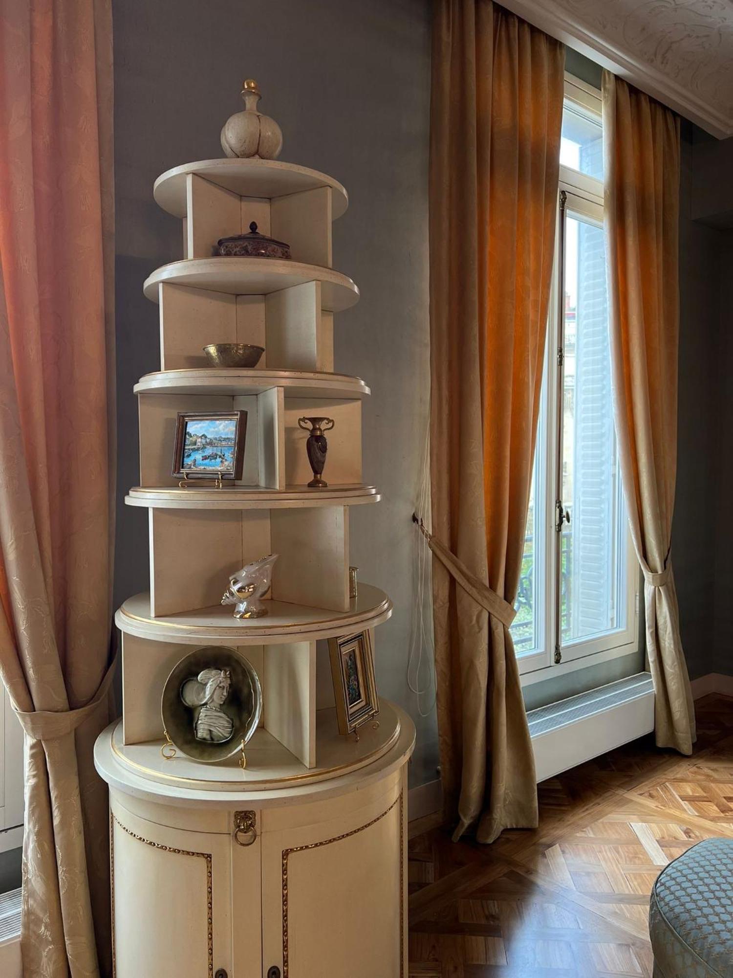 Apartment 4 Bedroom Prestigious Baroque Near Trocadero