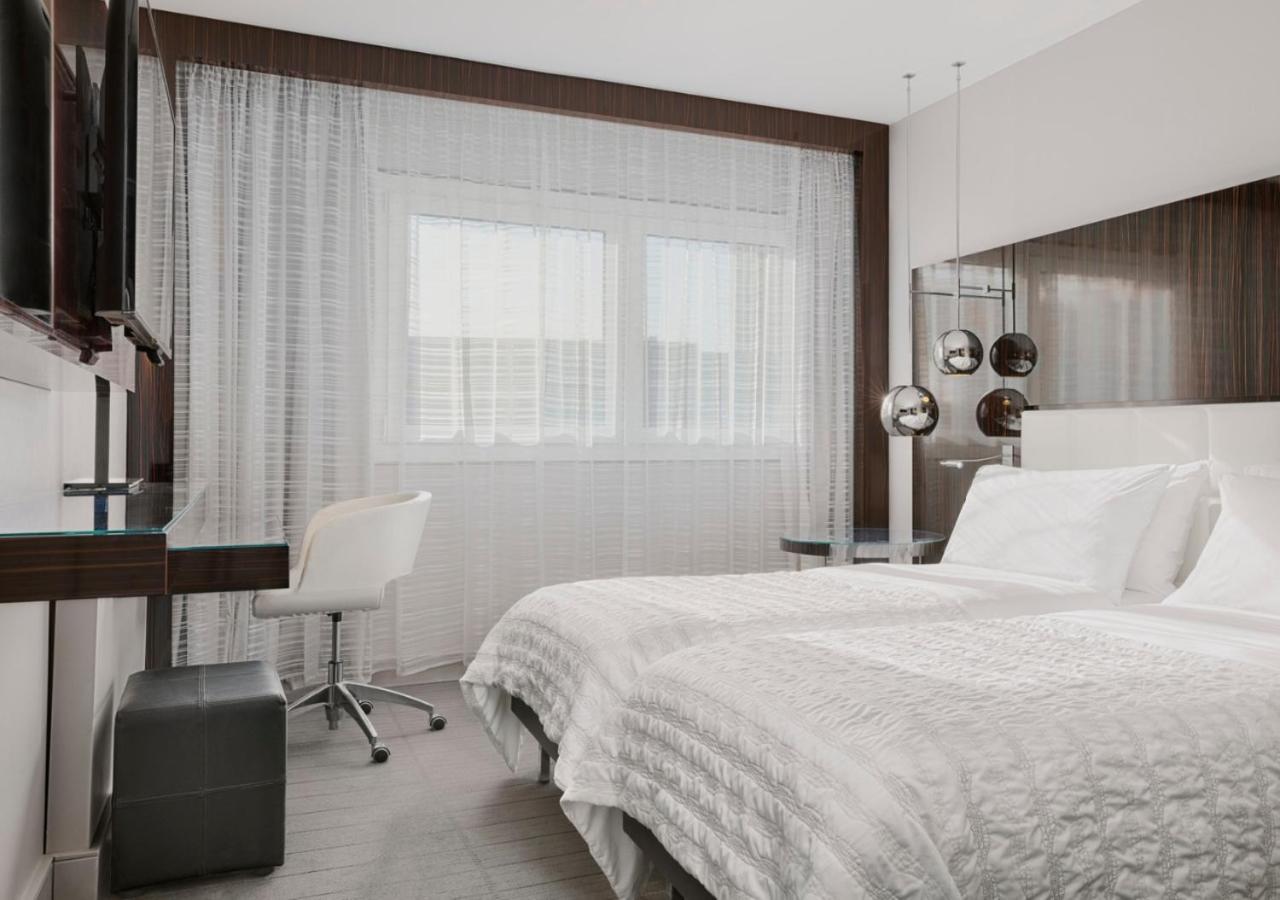 Hotel Le Meridien Etoile 4*