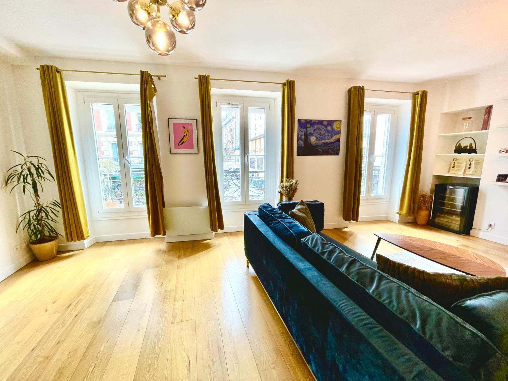 Elegant & Chic A Apartment *