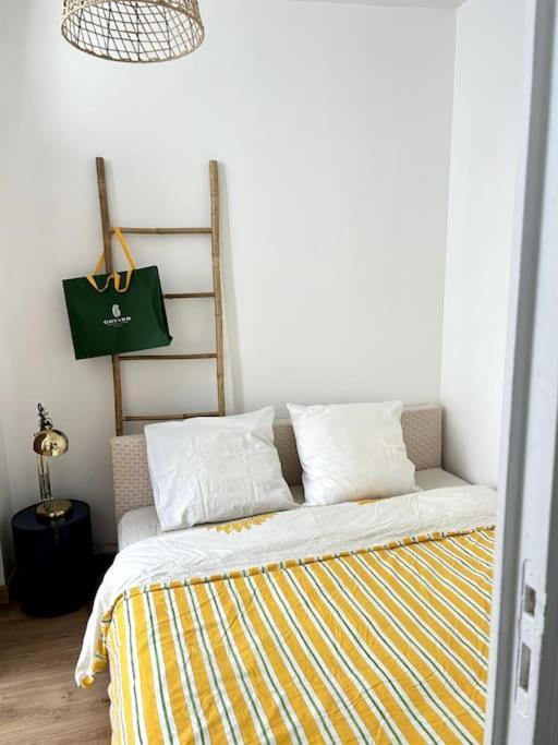 Apartment Parisien Au Coeur De *
