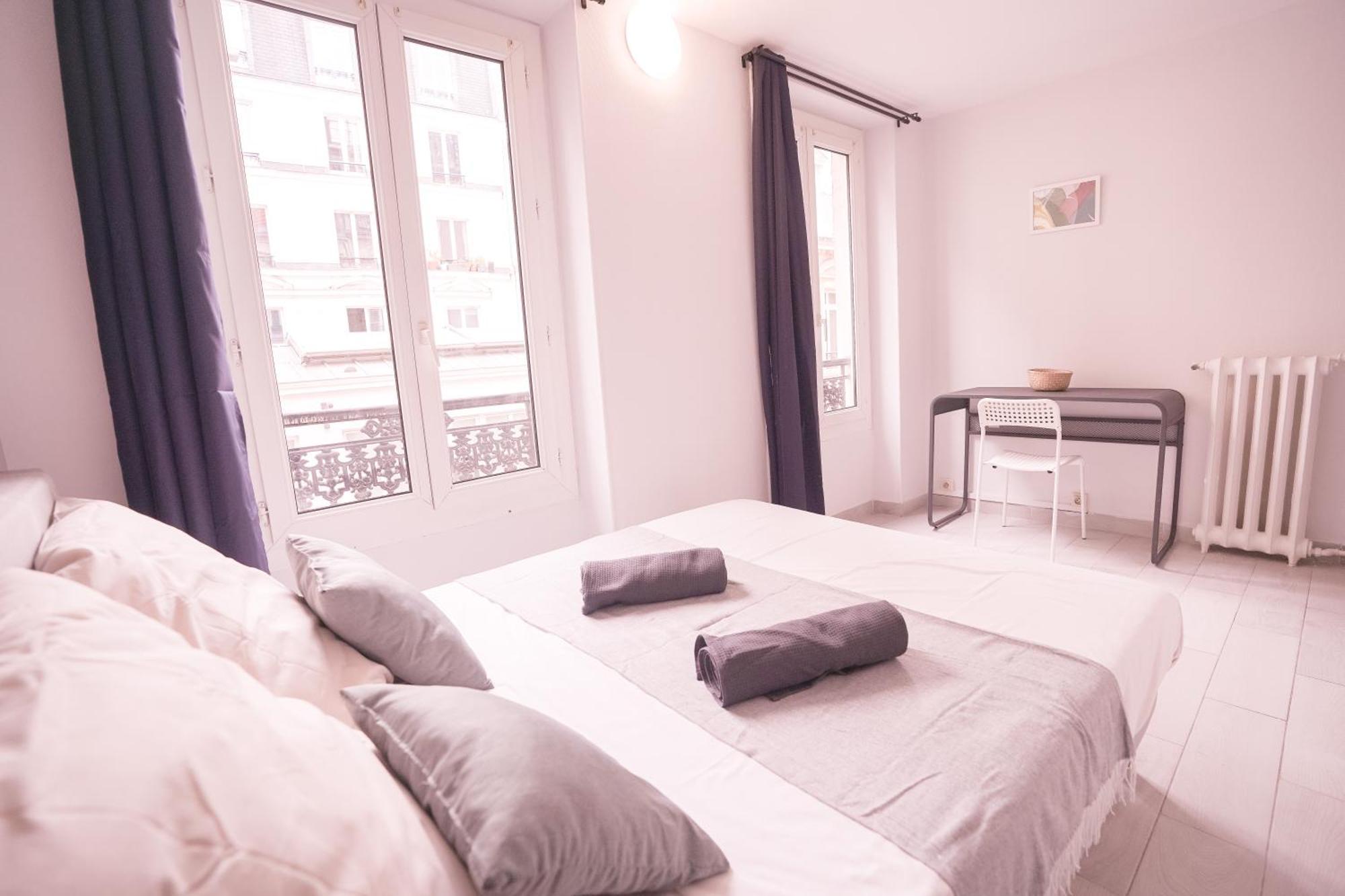 Royal De France 10 * Paris