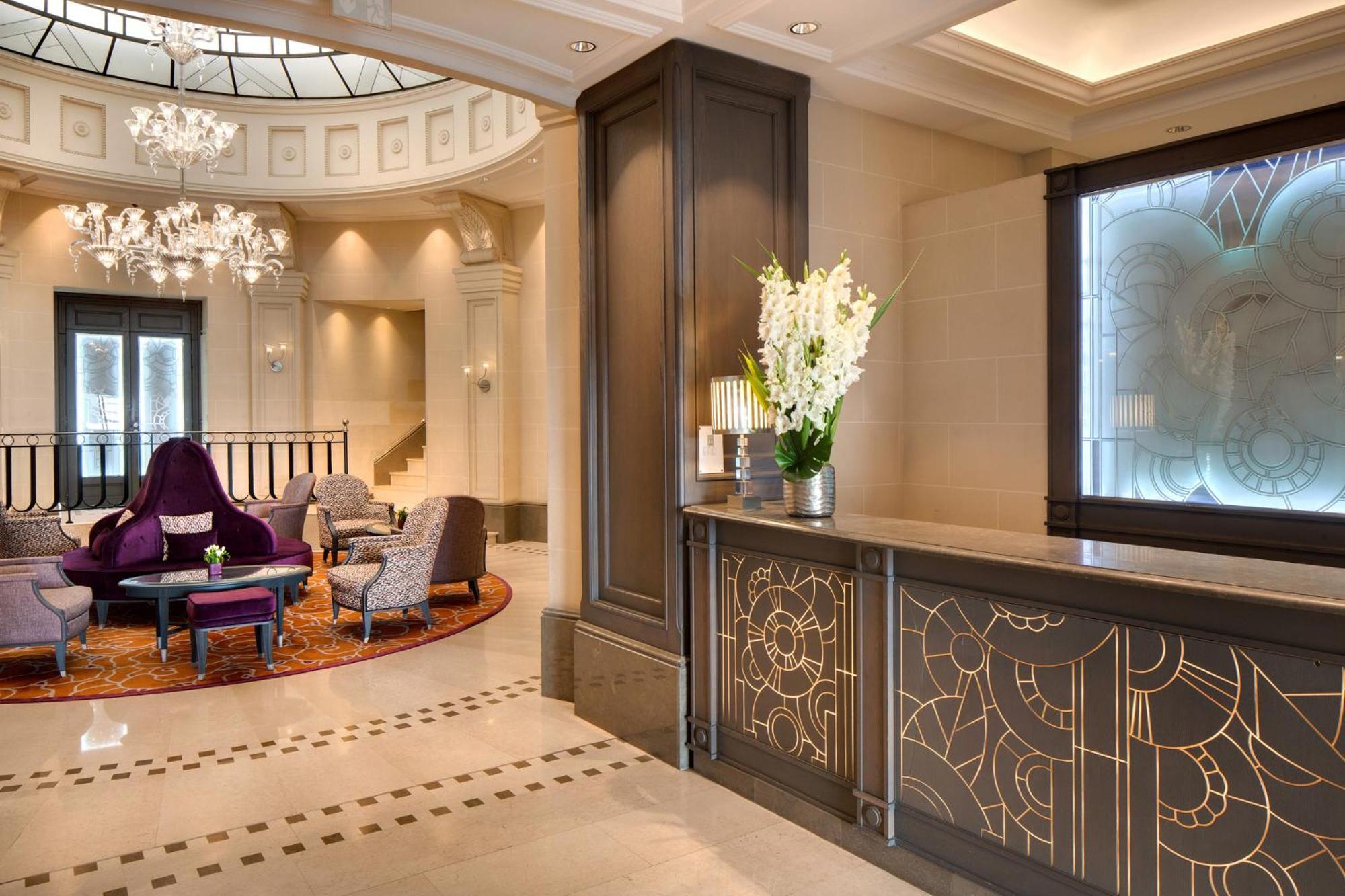 Château Frontenac 4* Paris