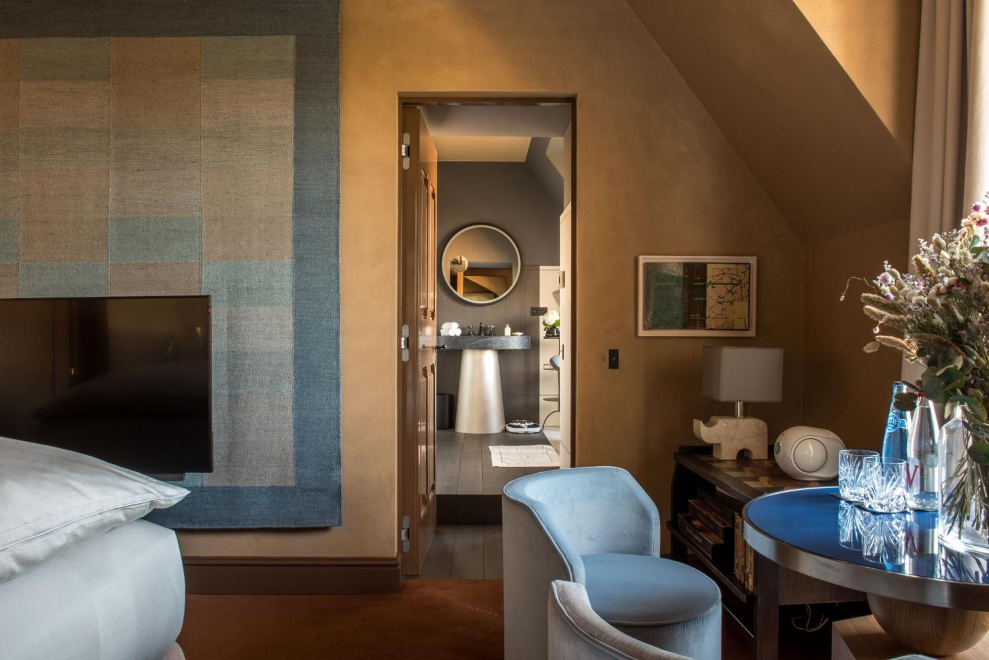 Cour Des Vosges Hotel Paris
