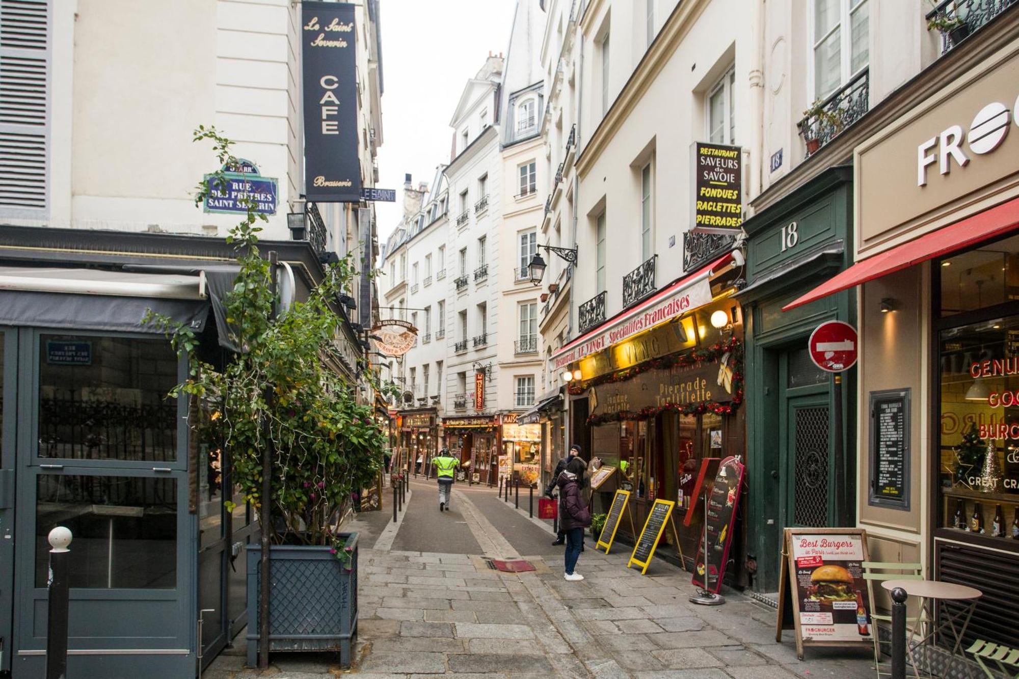 Nid Douillet Parisien Appartement