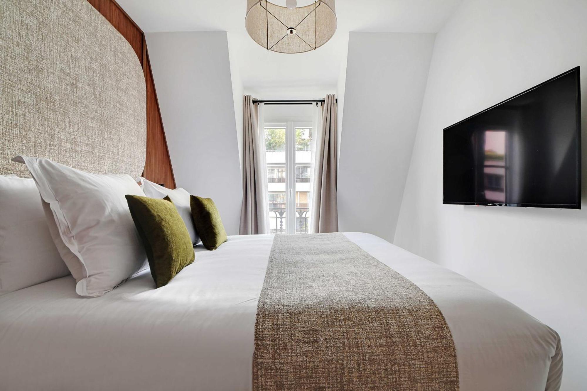Apartment Modern -1br For 4p - View Eiffel Tower - Trocadero Paris