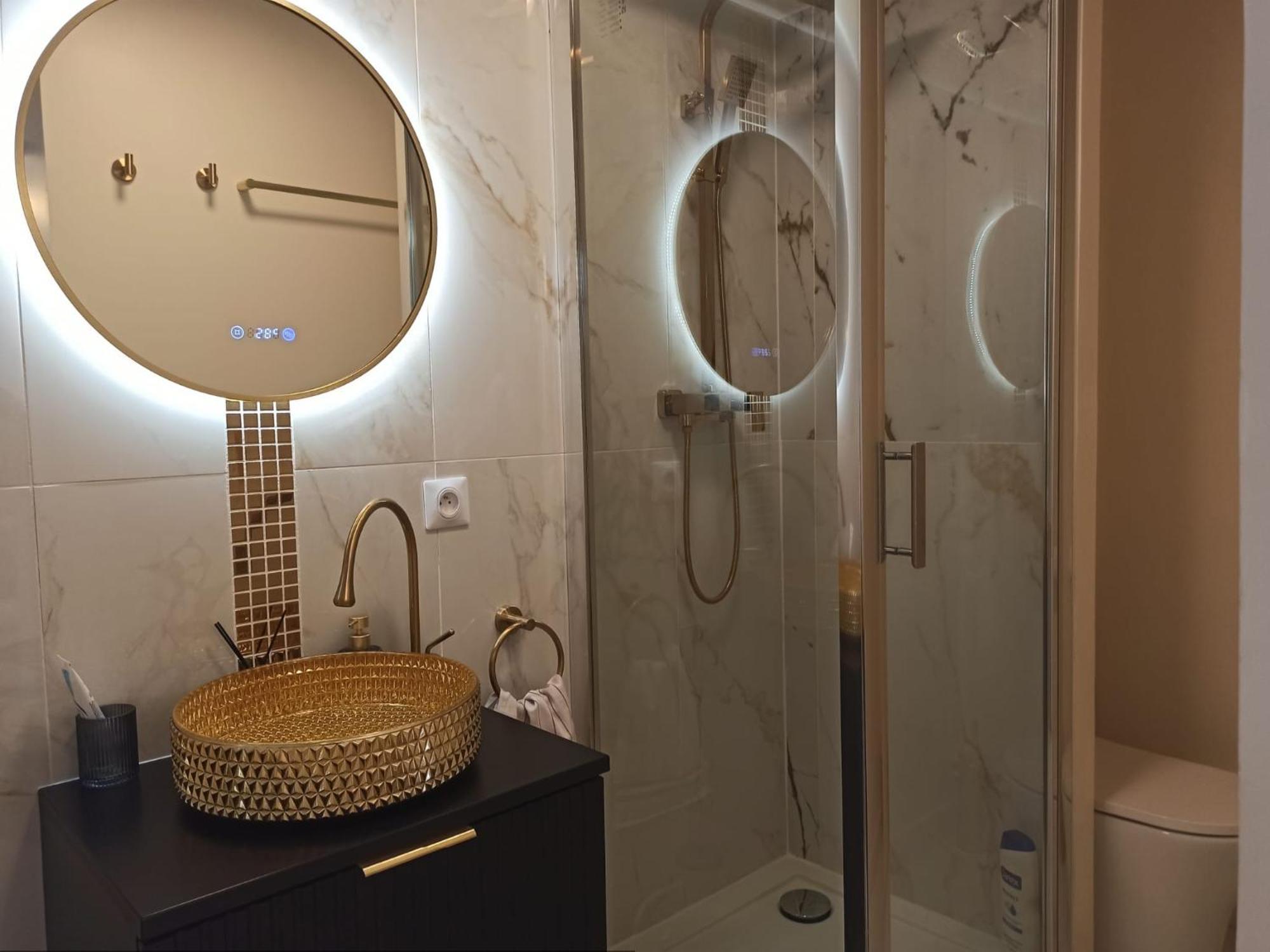 Elegant Avec Baignoire *