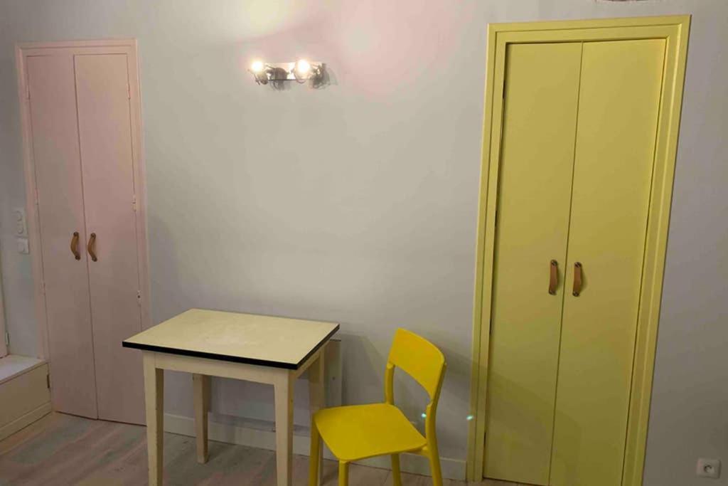 Charming Saint Germain Pres Rue De Ciseaux Apartment Paris