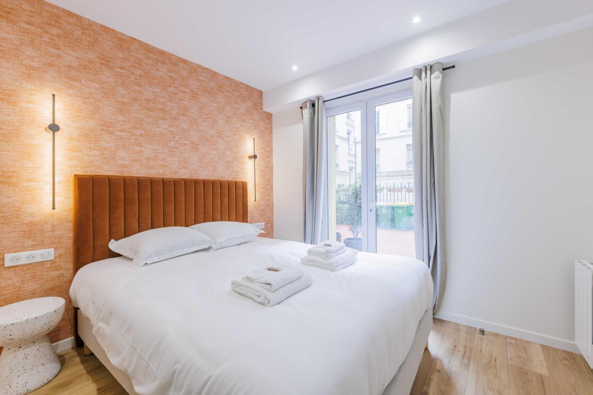 Cozy 2br-6p - Sacre-coeur - Montmartre Apartment