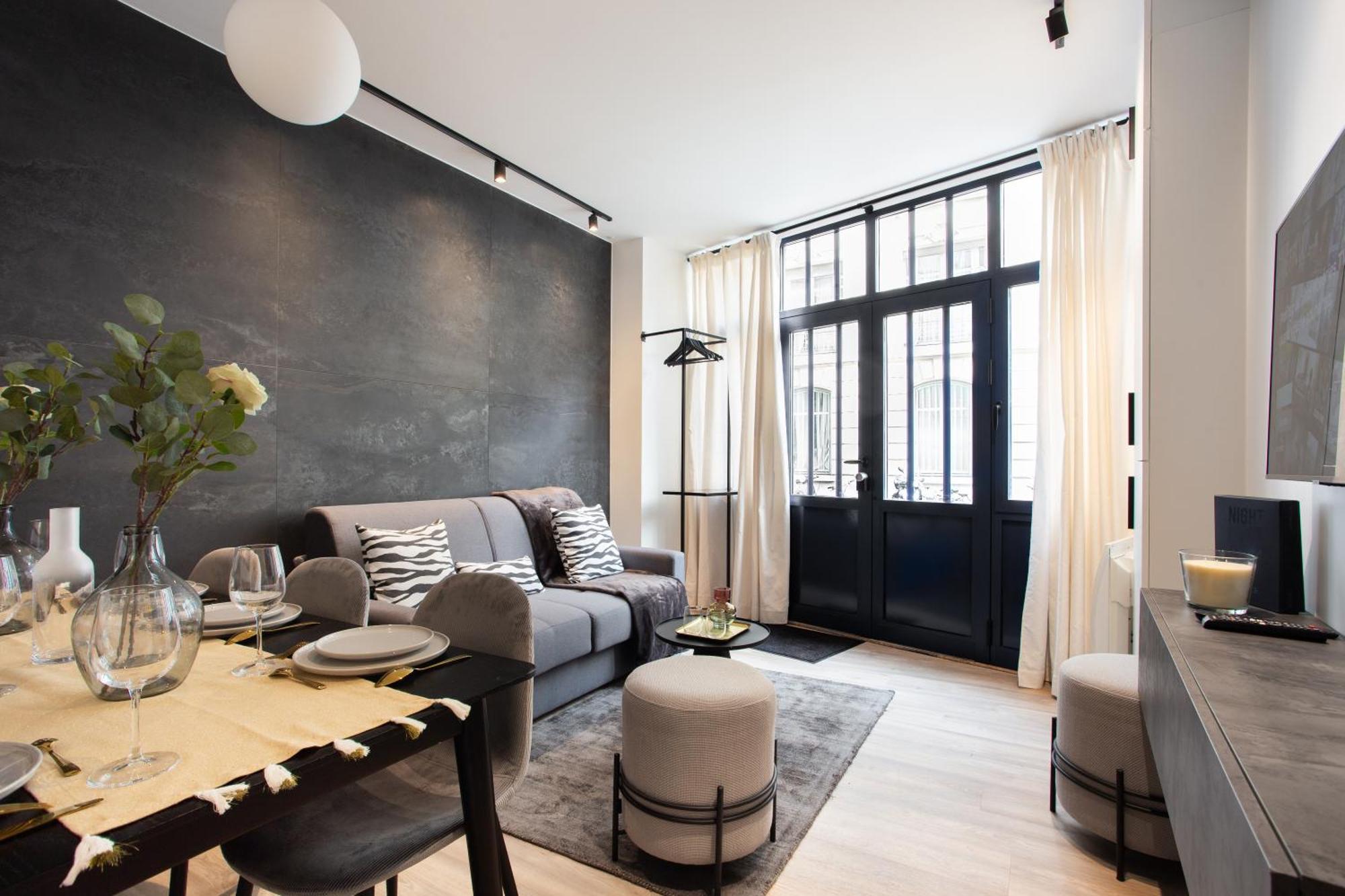Chic - 2br-6p - Pantheon Apartment *