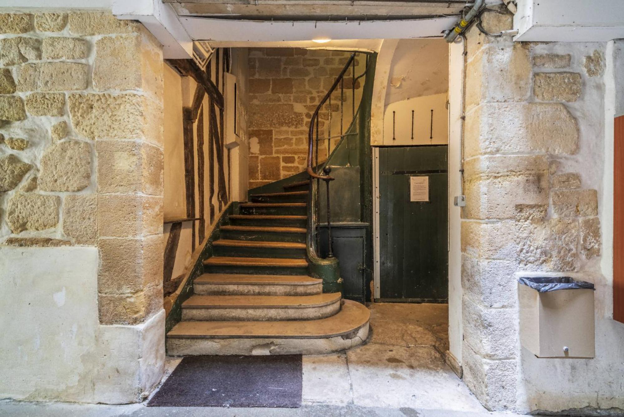 Loft Beaubourg - Marais * Paris