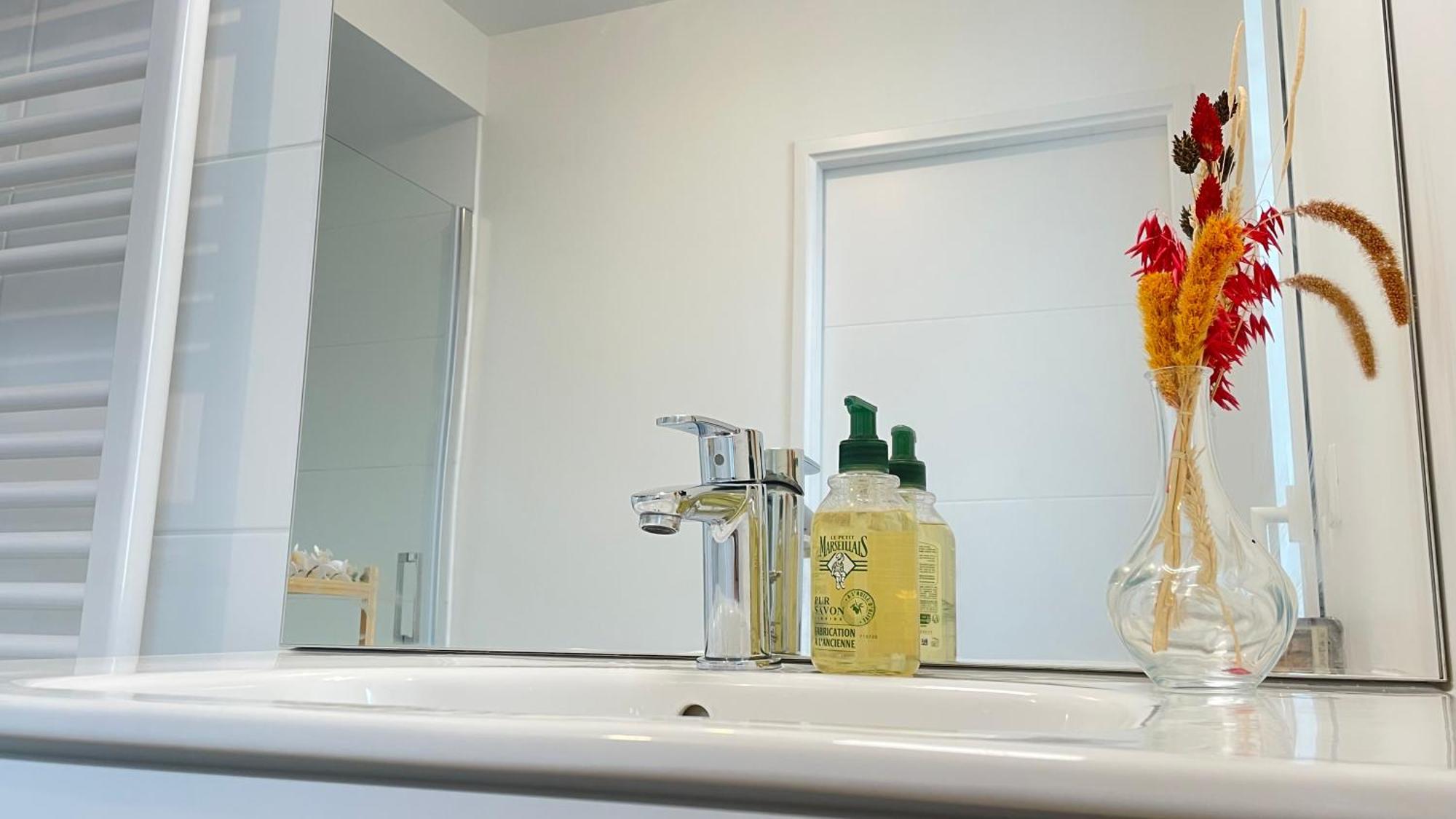 Apartment 104 - Luxe Et Confort Pour 4, Entierement Renove Paris