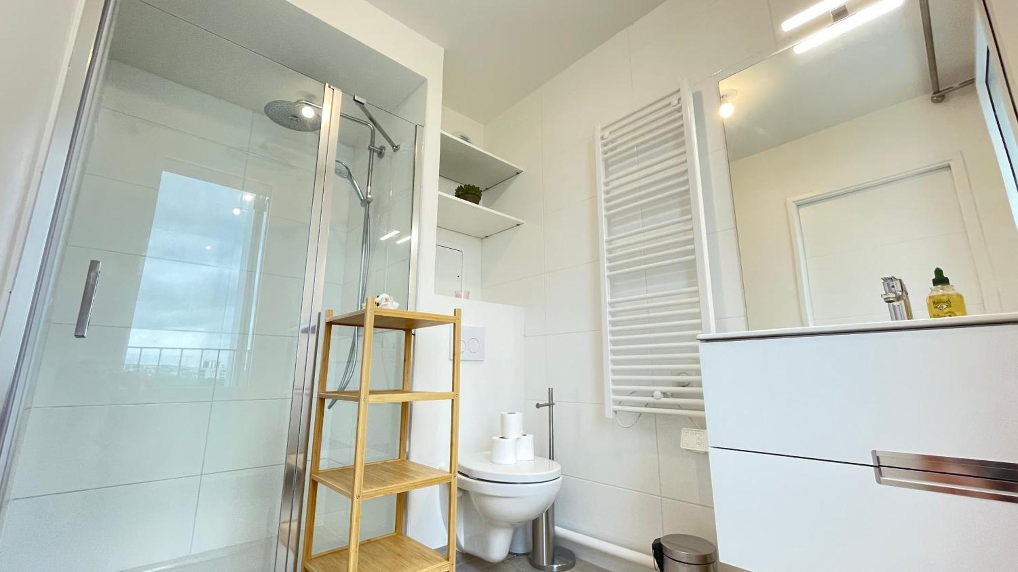 104 - Luxe Et Confort Pour 4, Entierement Renove Apartment Paris