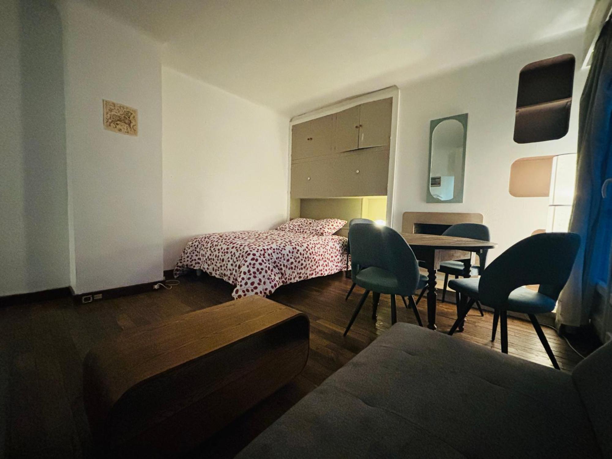Apartment La Maison Du Bonheur A Charonne