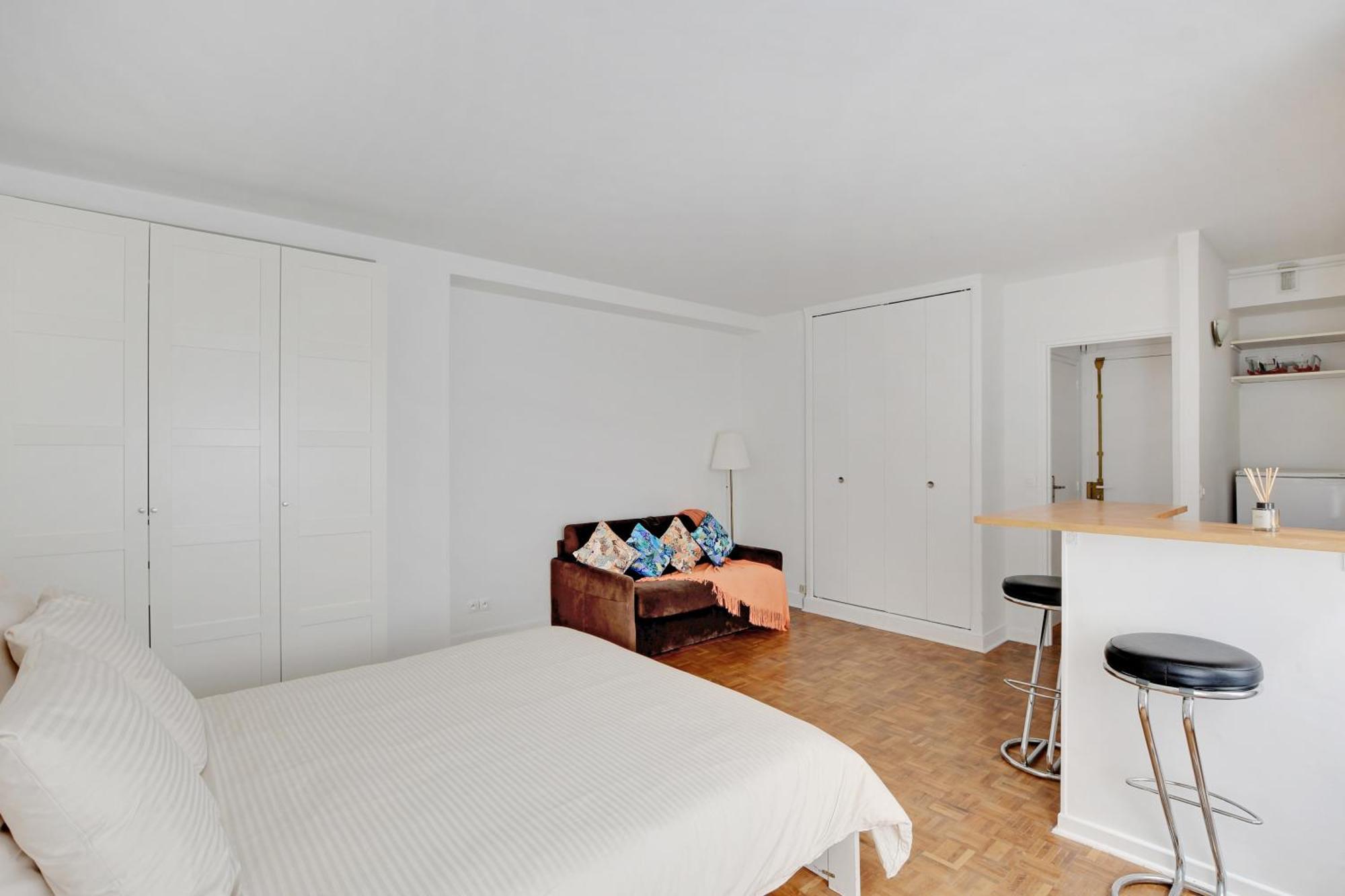 Maison De La Radio - Seine Apartment *
