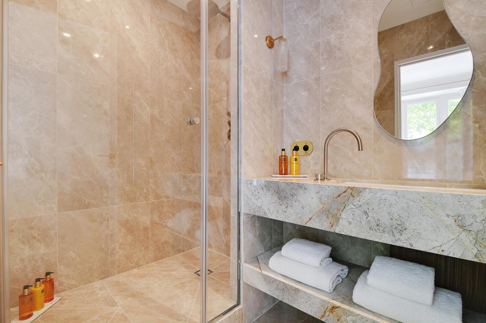 Oniri - Serviced In Saint Germain Apartment *