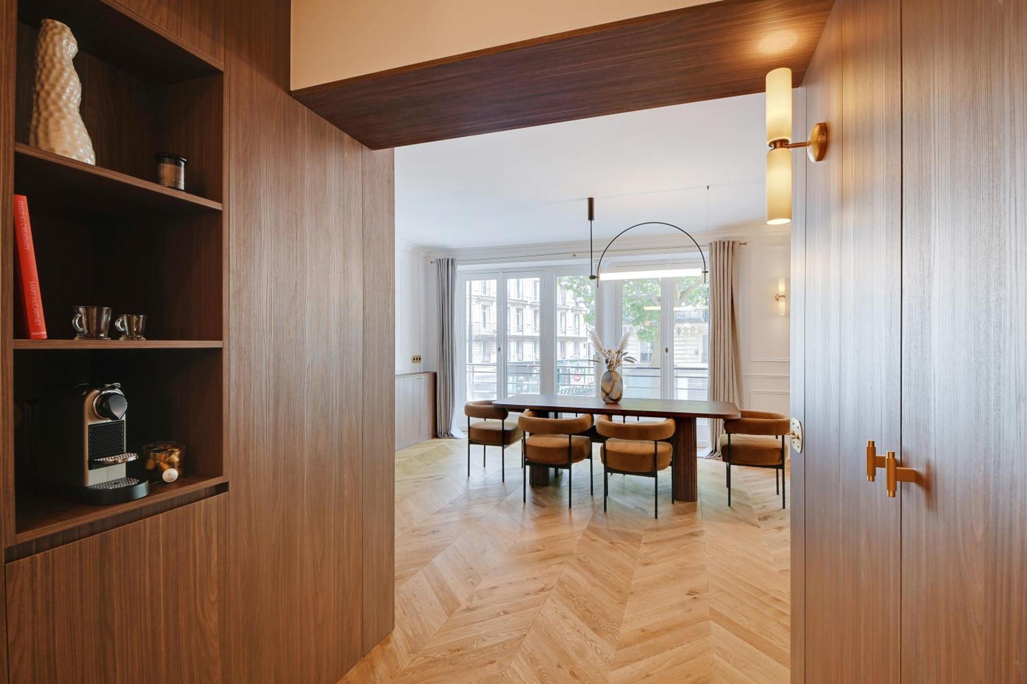 Oniri - Serviced In Saint Germain
