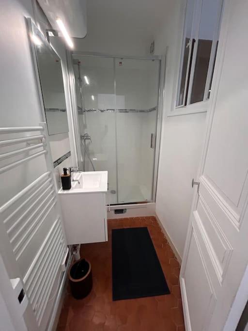 Renovated Flat Near Tour Eiffel