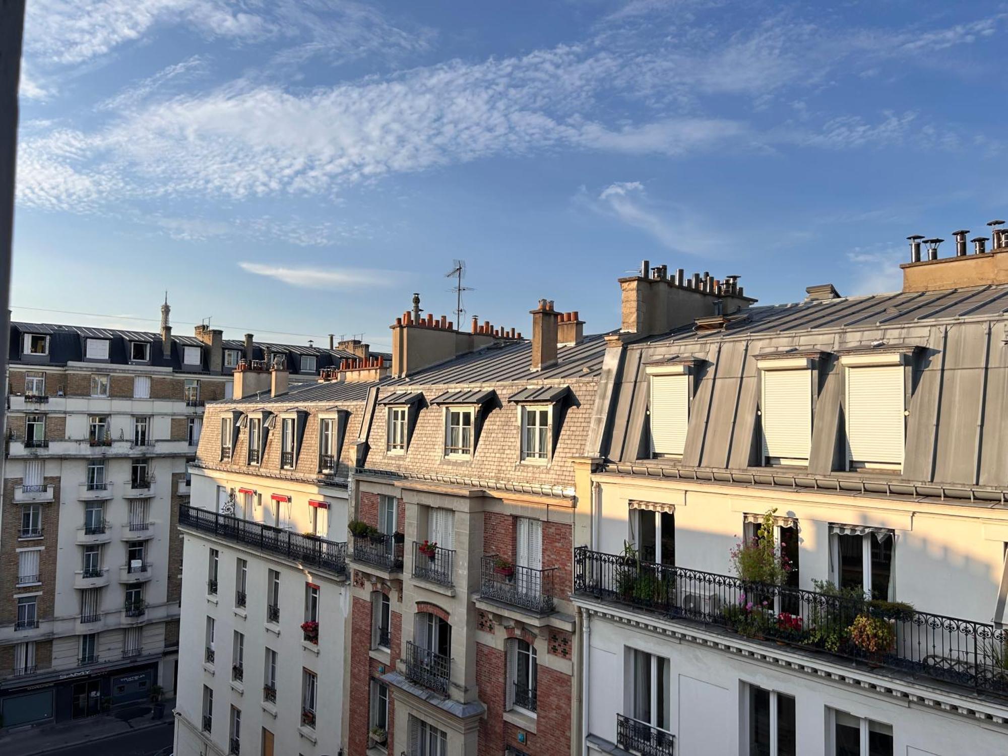 Appartement Renovated Flat Near Tour Eiffel *