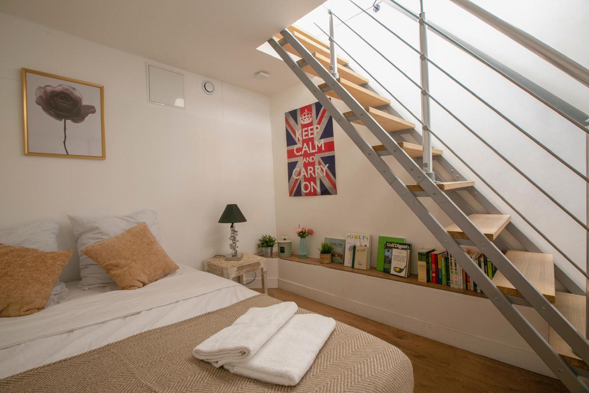 Apartment Loft In Batignolles Next To Montmartre - Lm17 Paris