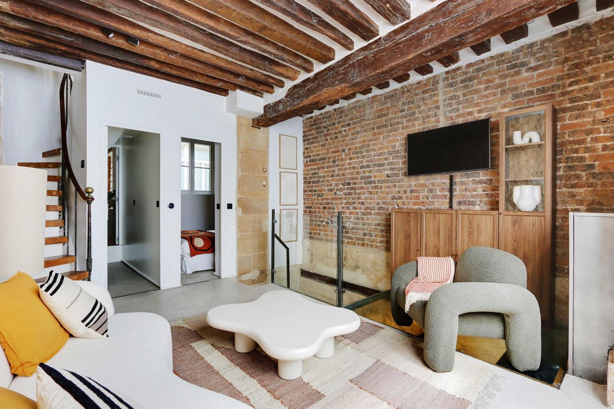 Refinement & Parisian Charm - Marais Apartment Paris