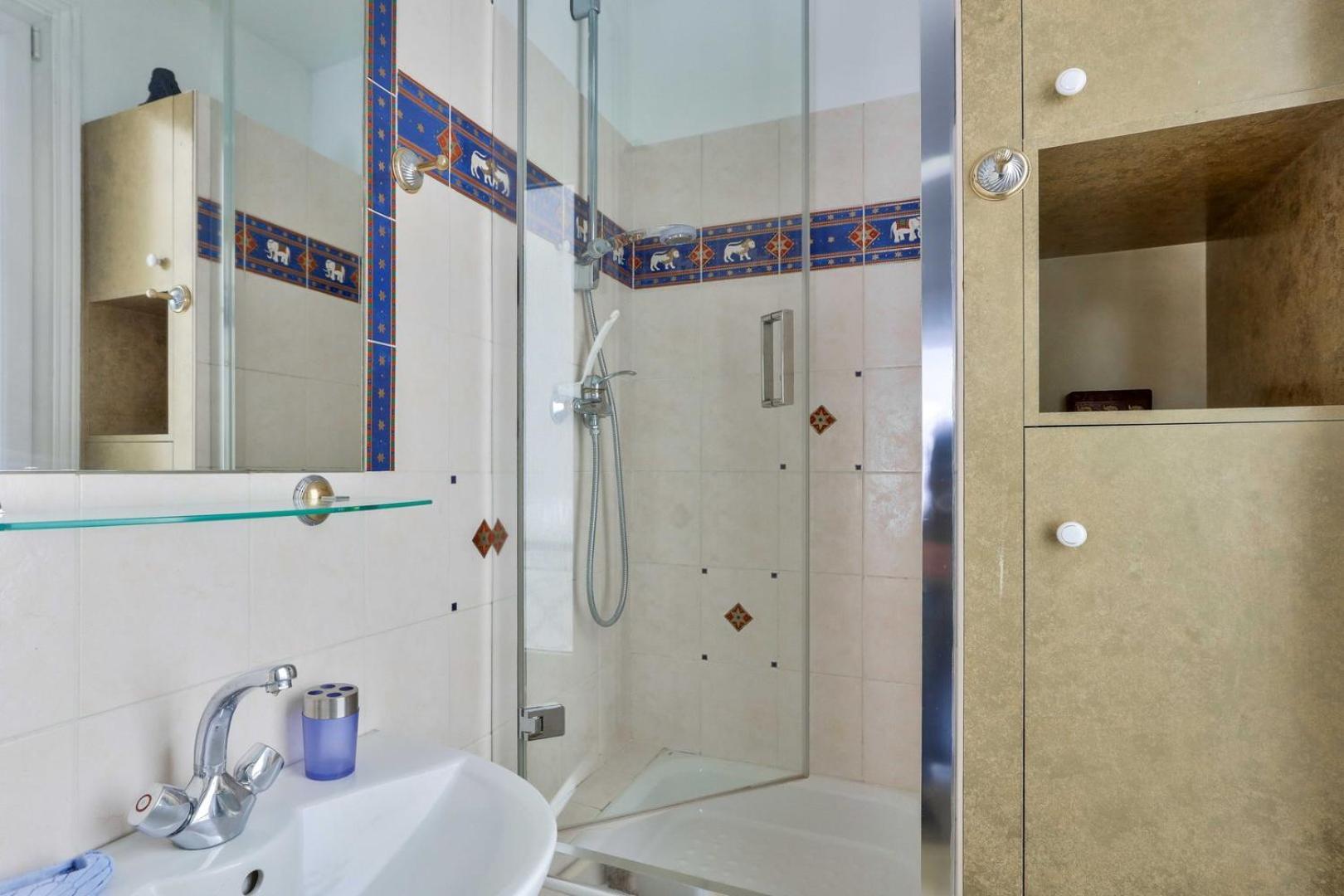 Apartment Guestready - Serene Near La *