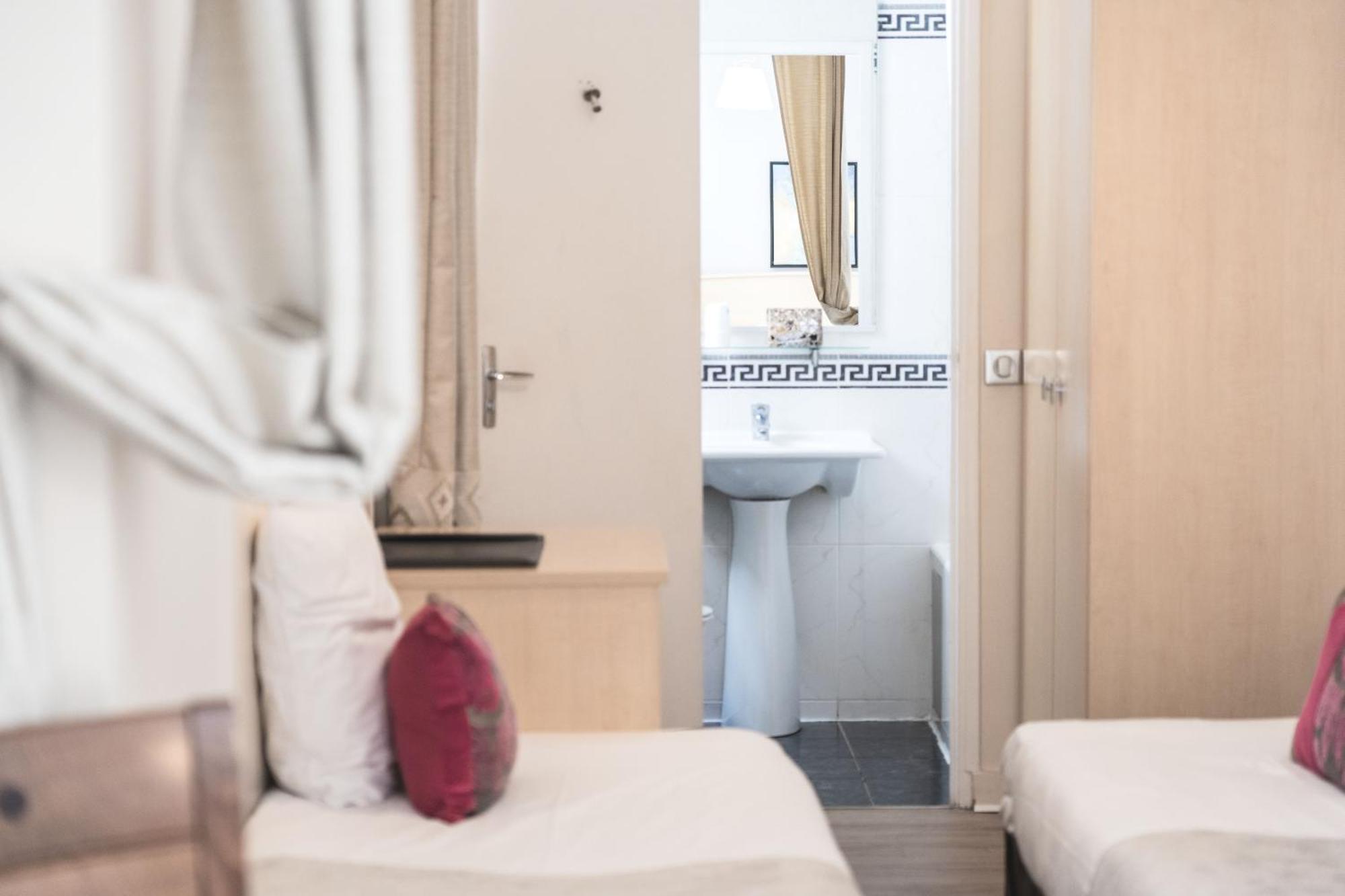 -rodier- Hotel Paris