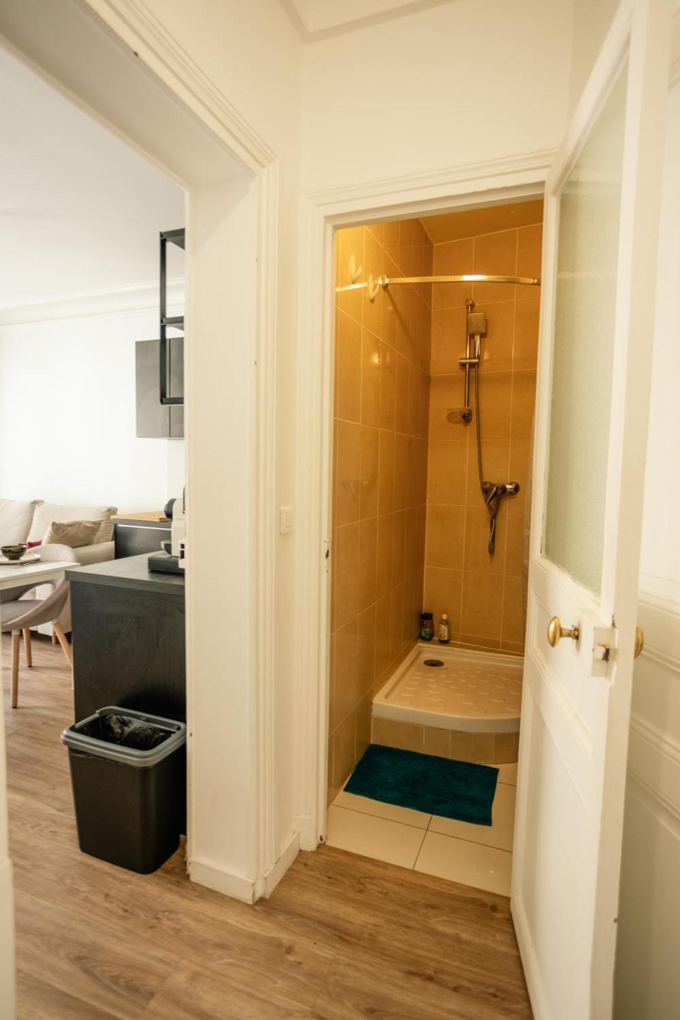 Apartment Lovely Bastille Paris