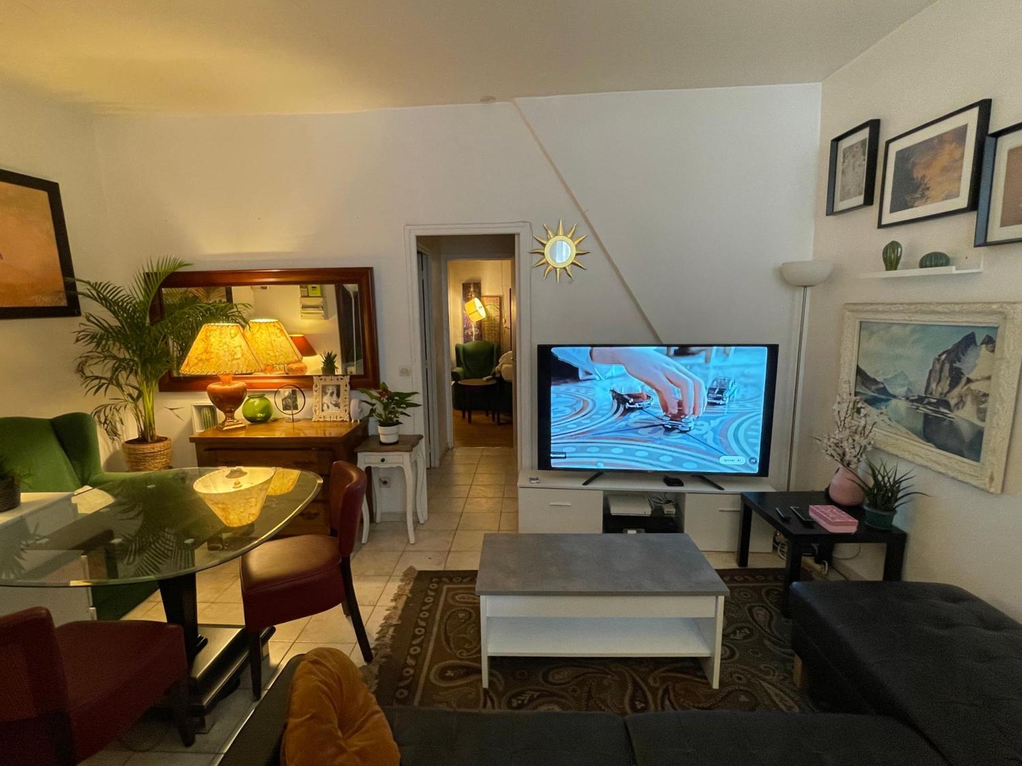 Apartment Appartement Paris Gare Du Nord Paris