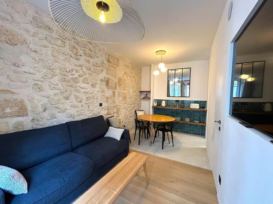 Appartement Louvre -notre Dame 2bd, 2bath Ac