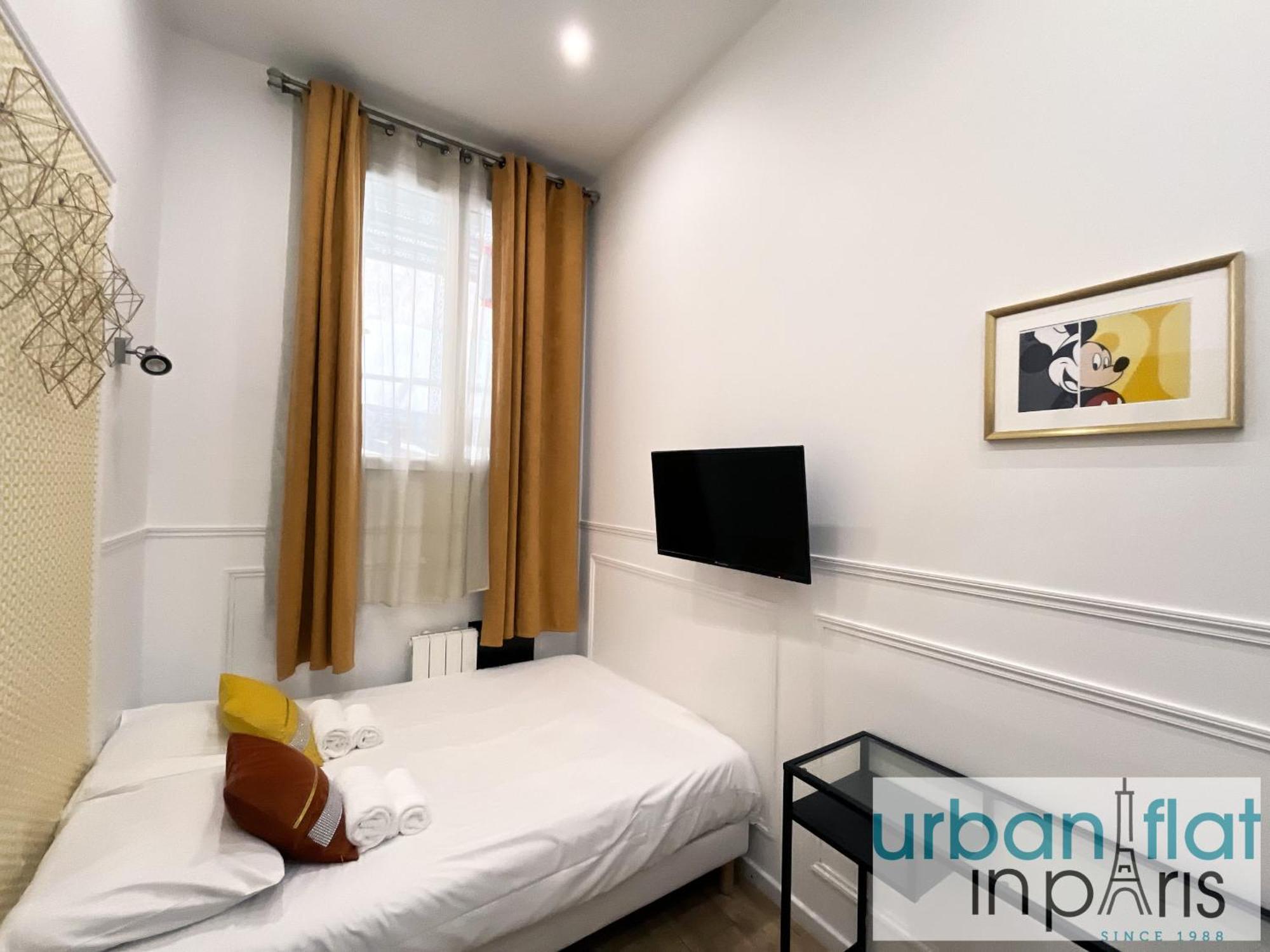 Apartment Urban Flat 72 - Pretty 3 Bedroom Flat - Triangle D Or *