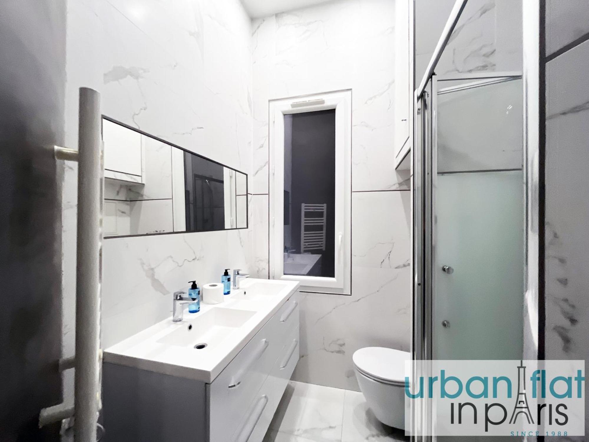 Urban Flat 72 - Pretty 3 Bedroom Flat - Triangle D Or Apartment