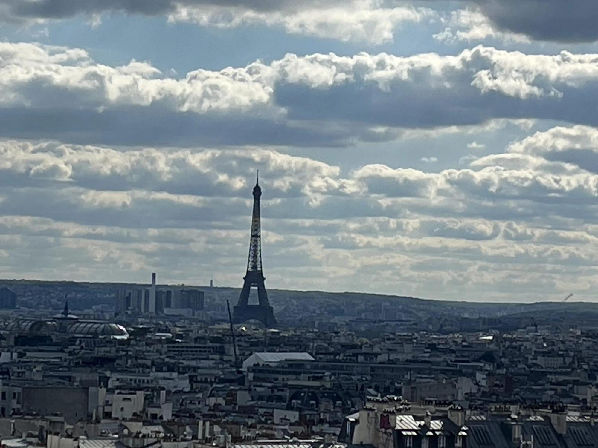 Proche De Montmartre 45 M² Balcon Apartment Paris