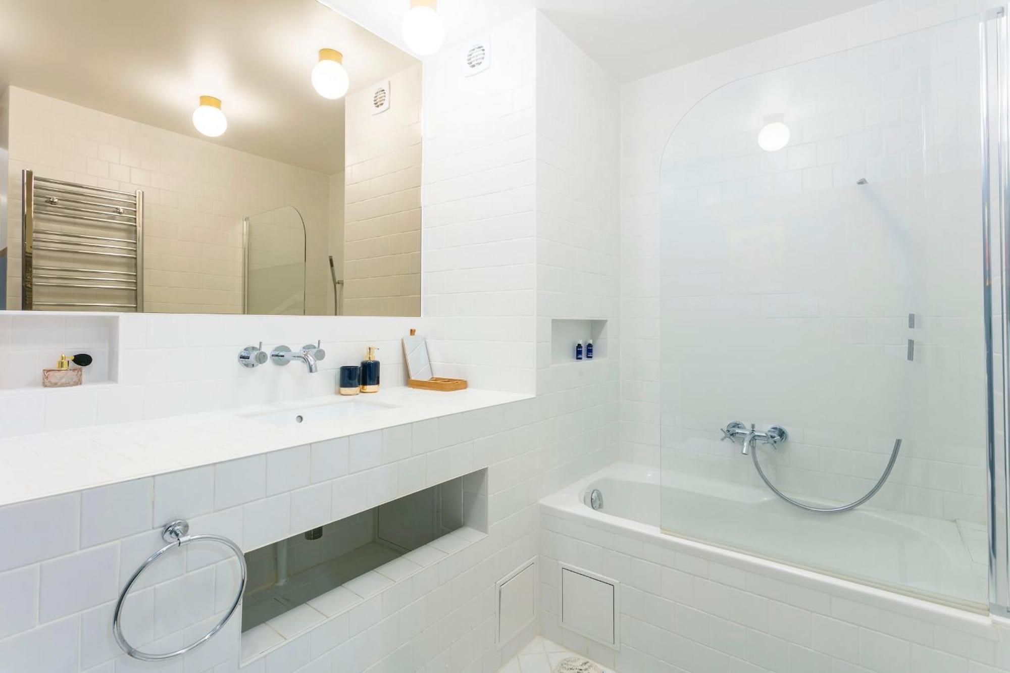 Louvre - 2br - Cityapartmentstay Apartment *