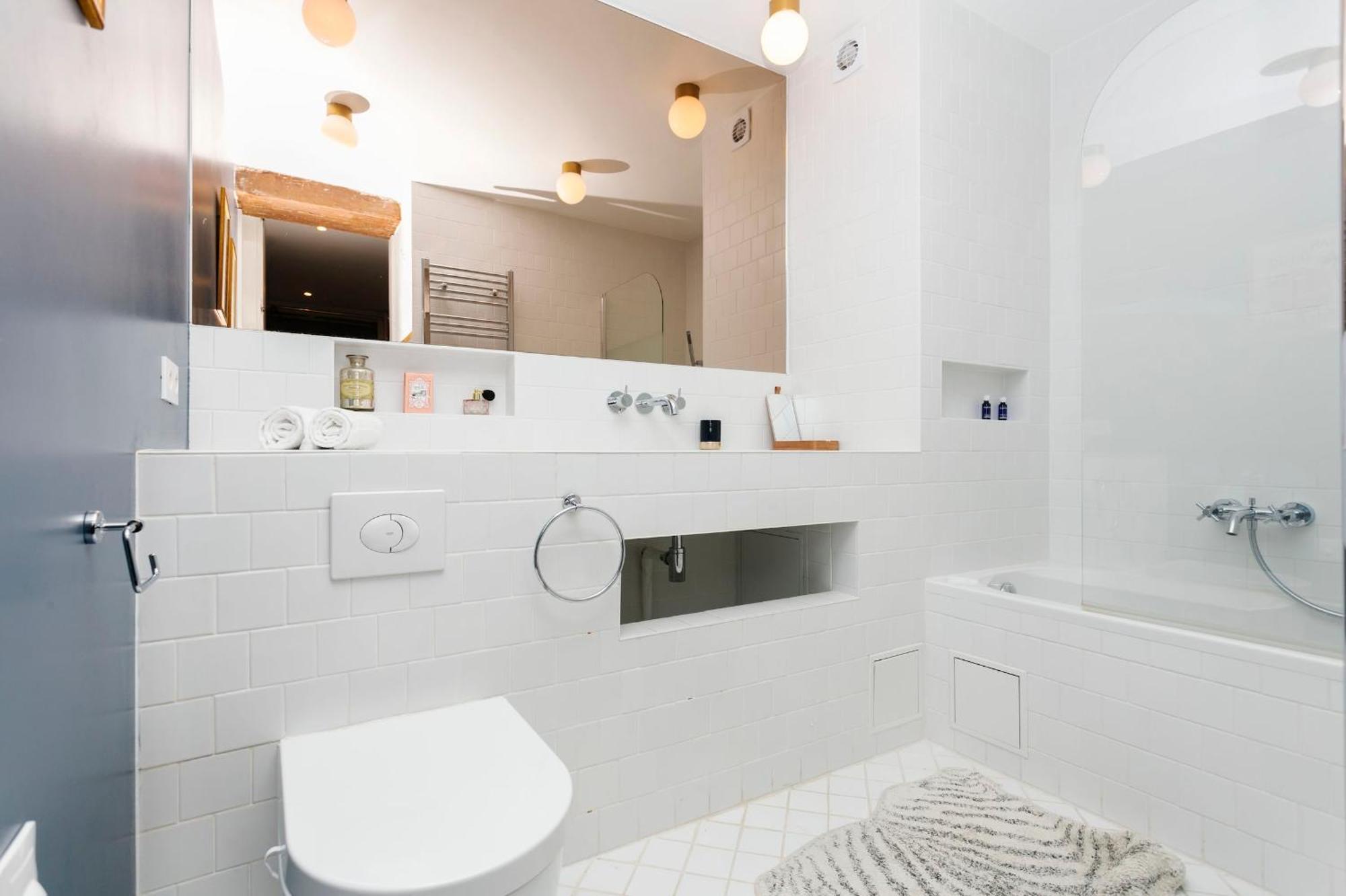 Louvre - 2br - Cityapartmentstay *