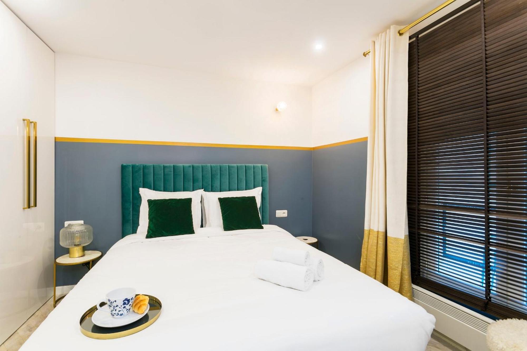 Apartment Louvre - 2br - Cityapartmentstay Paris